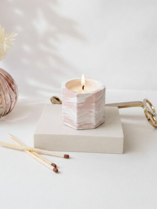 mini vela en tarro de cemento hecho a mano. BJ Candle Studio